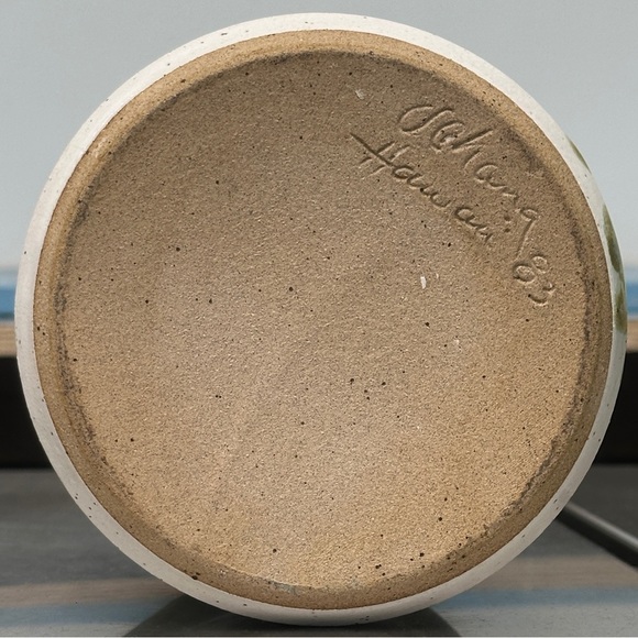 Vintage 1983 Studio Pottery Utensil Holder Hawaii Signed - Picture 7 of 7